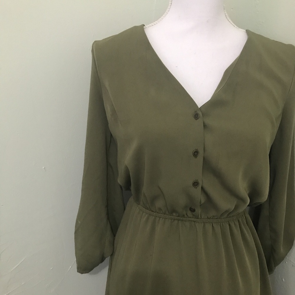 olive green shirt dress • sm